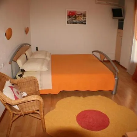 In With Sea View, Balcony, Air Conditioning, Wi-fi Lejlighed