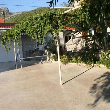 In With Sea View, Balcony, Air Conditioning, Wi-fi