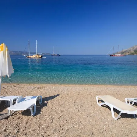 In With Sea View, Balcony, Air Conditioning, Wi-fi Bol