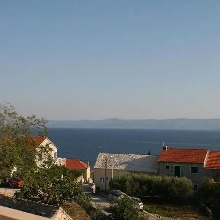 Lejlighed In With Sea View, Balcony, Air Conditioning, Wi-fi Bol